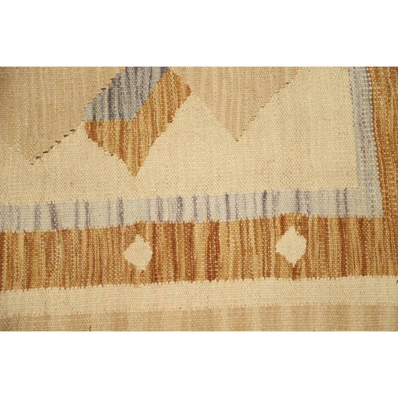 Hand Woven Oriental 100% Wool Carpet Southwestern Tribal Beige & Ivories Kilim Area Rug - 5' 6'' X 3' 8''