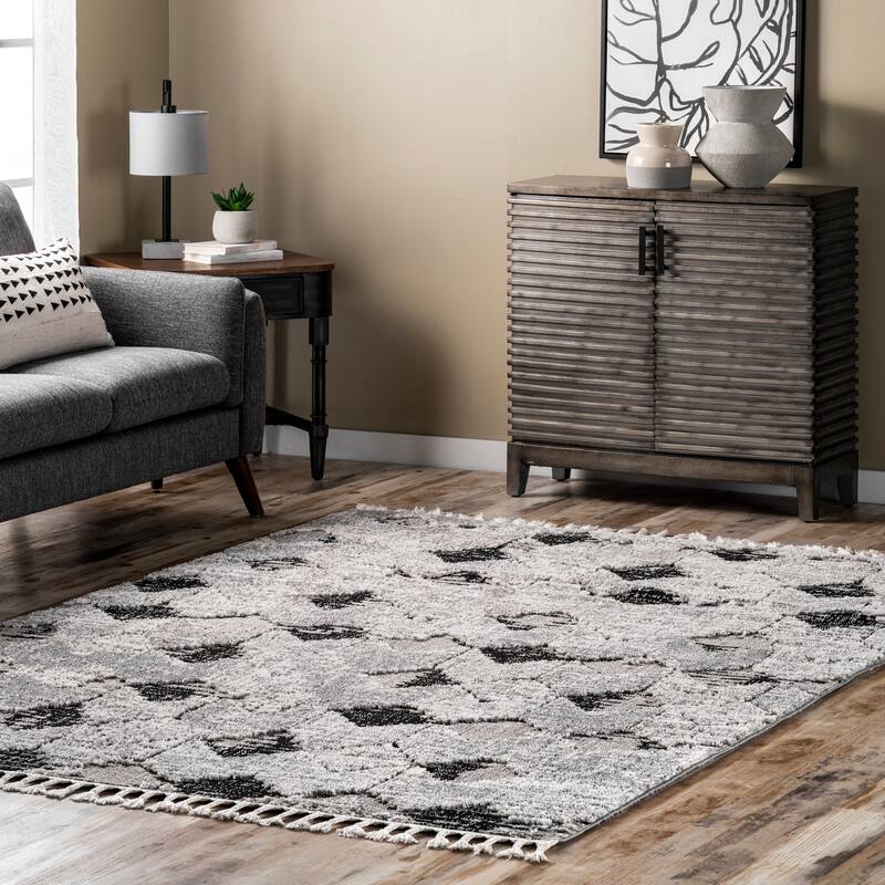 Nuloom Geometric Agata Textured Tassel Area Rug