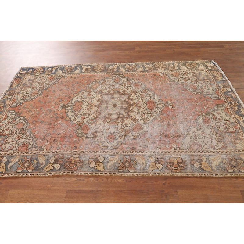 Distressed Bakhtiari Persian Antique Area Rug Hand-Knotted Wool Carpet - 4'5"x 6'9"
