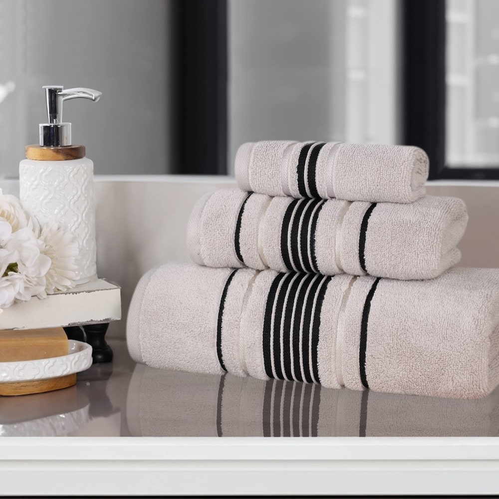 Superior Sadie Zero Twist Cotton Solid Absorbent 3 Piece Towel Set