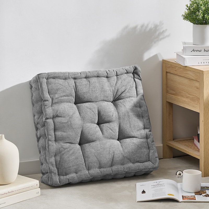 Rainha® - Classic Tufted Cushion