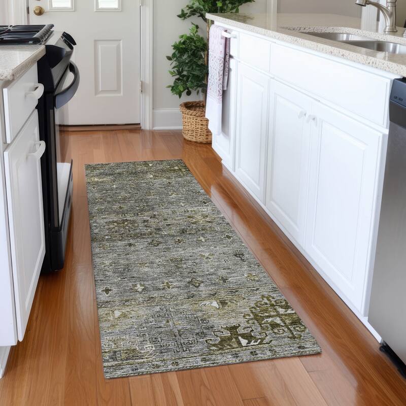 Machine Washable Indoor/ Outdoor Boho Moroccan Chantille Rug - Pewter - 2'3" x 7'6"