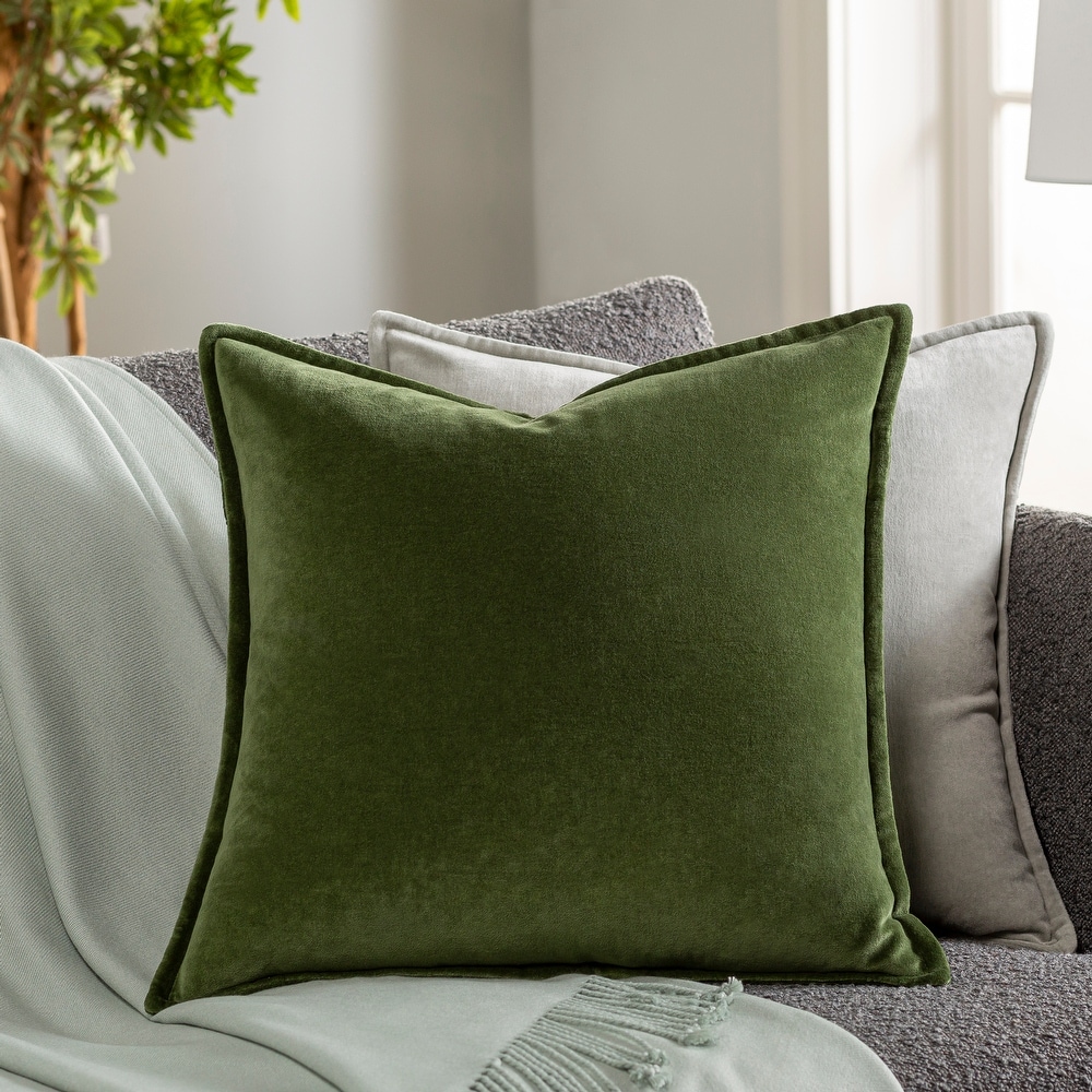 Deep green throw pillows deals