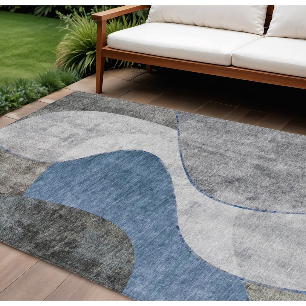 HomeRoots Abstract Transitional Rectangle Outdoor Rug