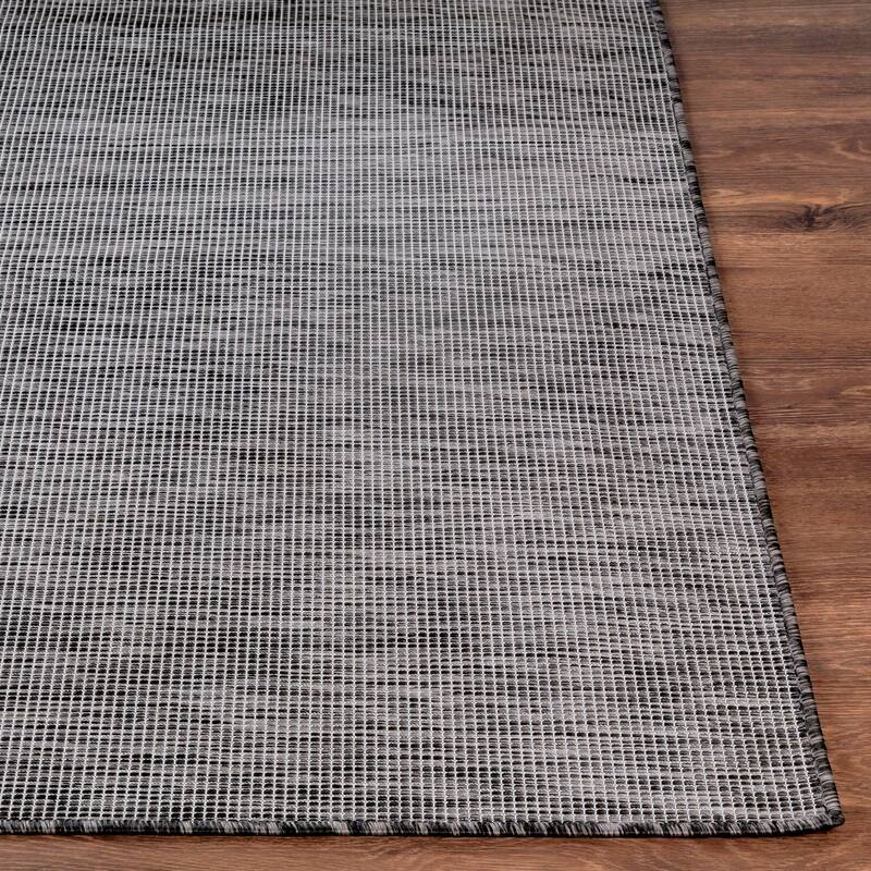 Artistic Weavers Rowena Indoor / Outdoor Heathered Area Rug