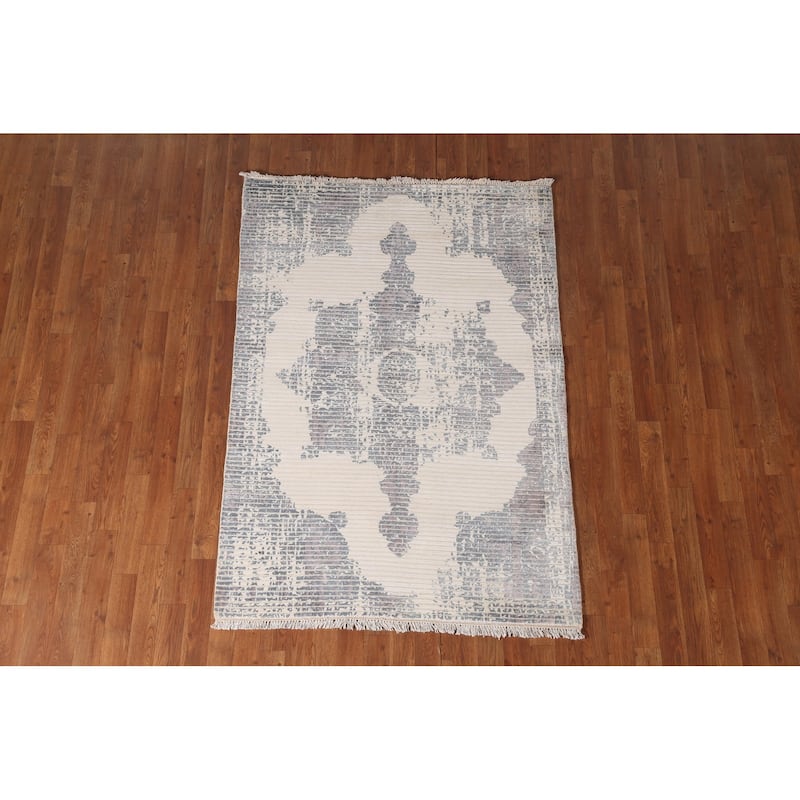 Contemporary / Abstract Accent Rug Handmade Wool Carpet - 3'11"x 5'8"