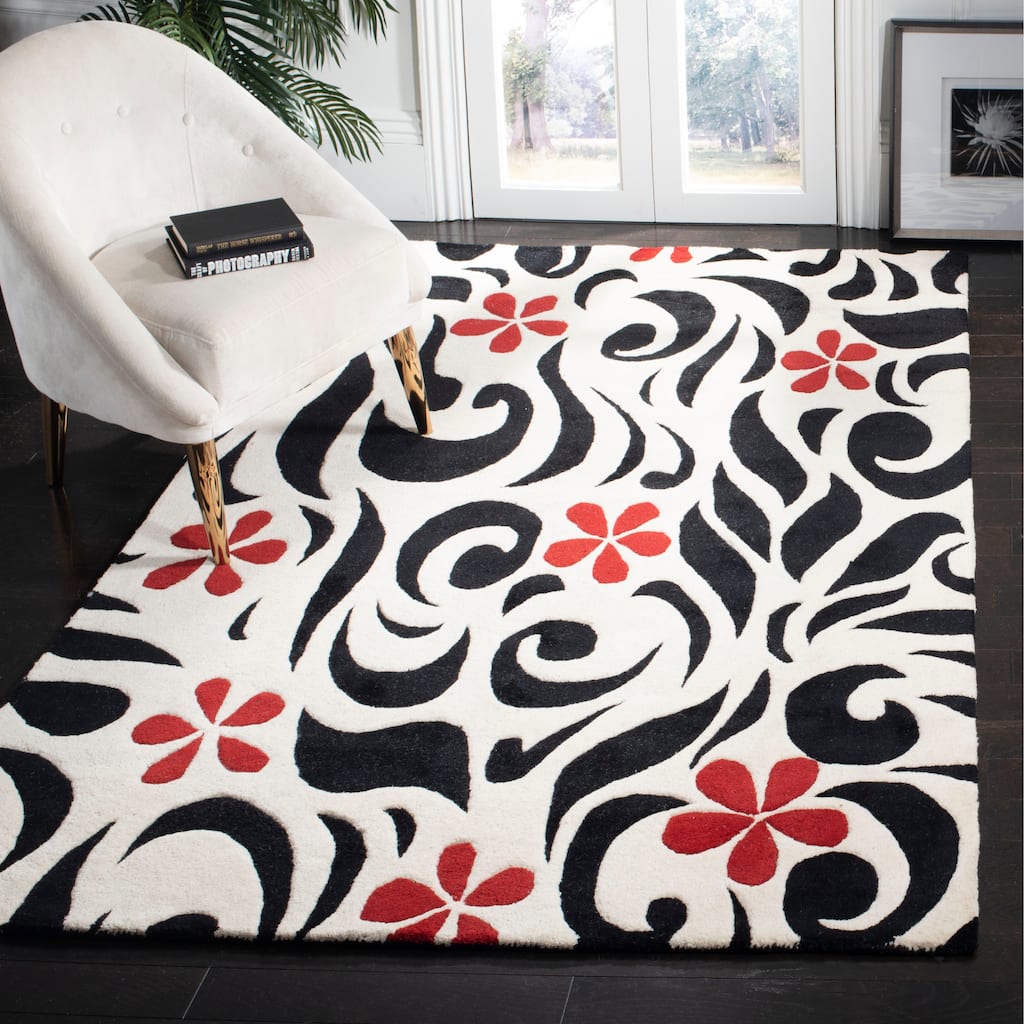 SAFAVIEH Handmade Soho Brittani Floral N.Z. Wool Rug
