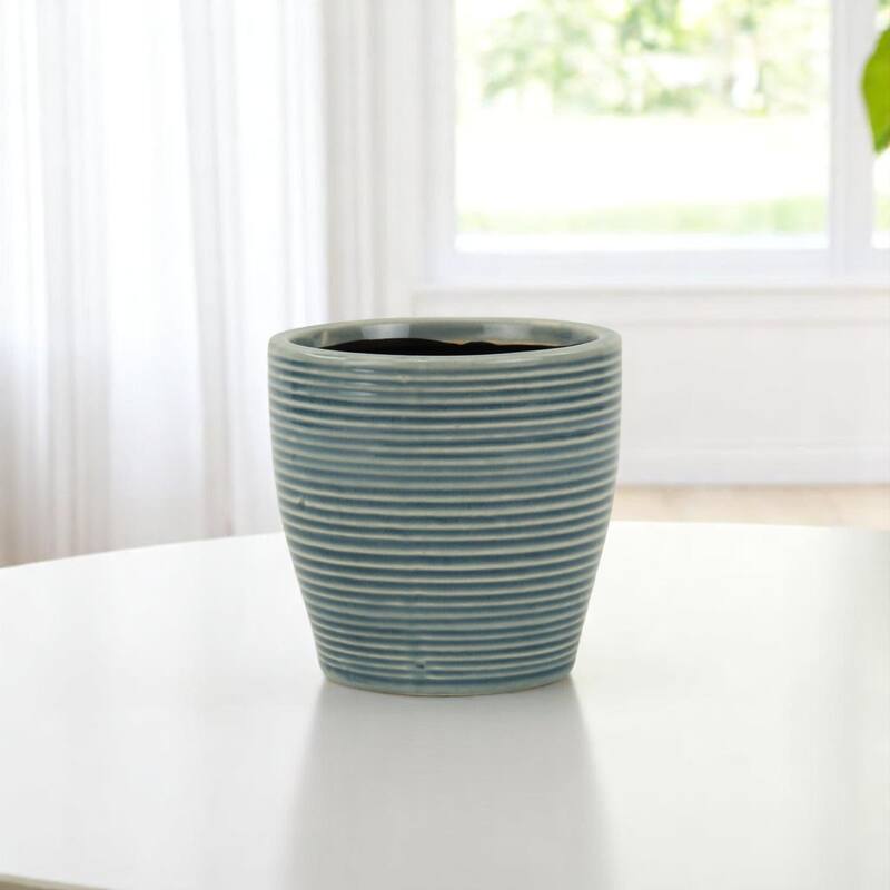 HomeRoots Blue Ceramic 22 Ounce Striped Round Distressed Pot Planter - 4.25 in. x 4.25 in. x 4.25 in. - Blue - 4.25 in. x 4.25 in.  x 4.25 in.