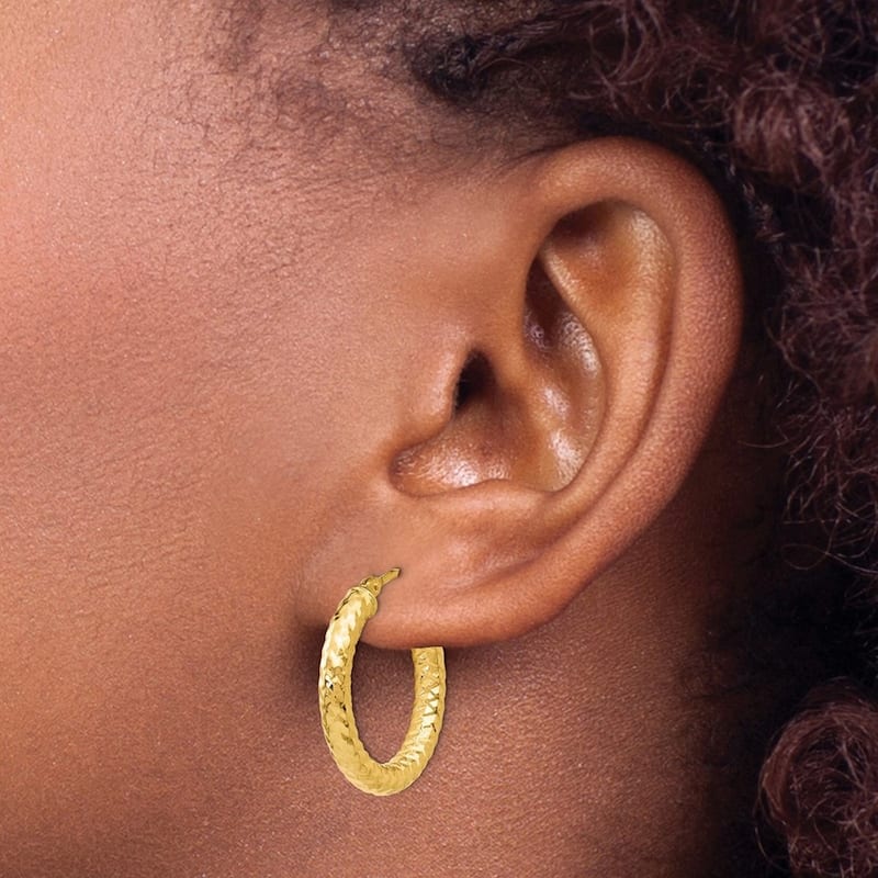 Curata 14k Yellow Gold Italian Heavily Textured 22x3mm Round Hoop Earrings