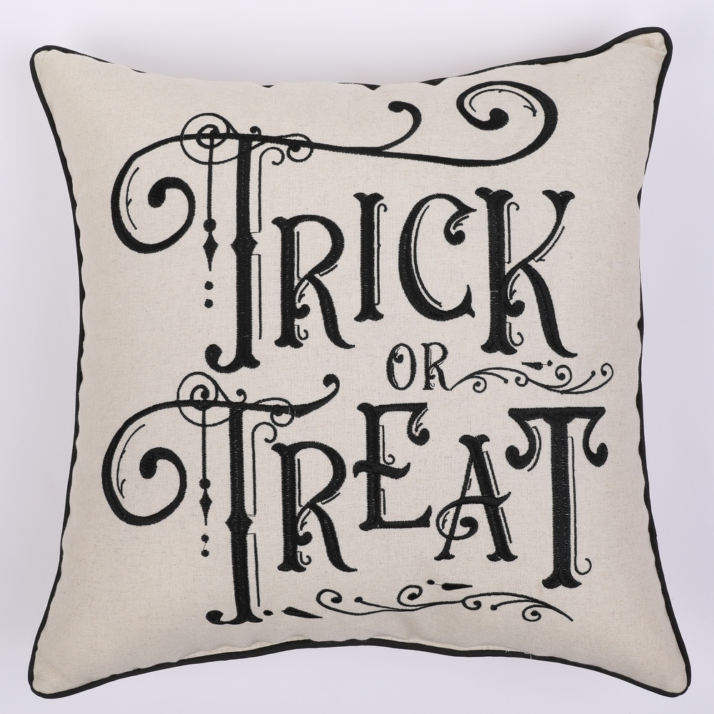https://ak1.ostkcdn.com/images/products/is/images/direct/dfcc5c2e7f4cd96fbe03b2840ecadfd4ba8f8cb3/Trick-or-Treat-Gothic.jpg