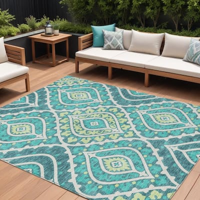 HomeRoots Floral Transitional Rectangle Outdoor Rug