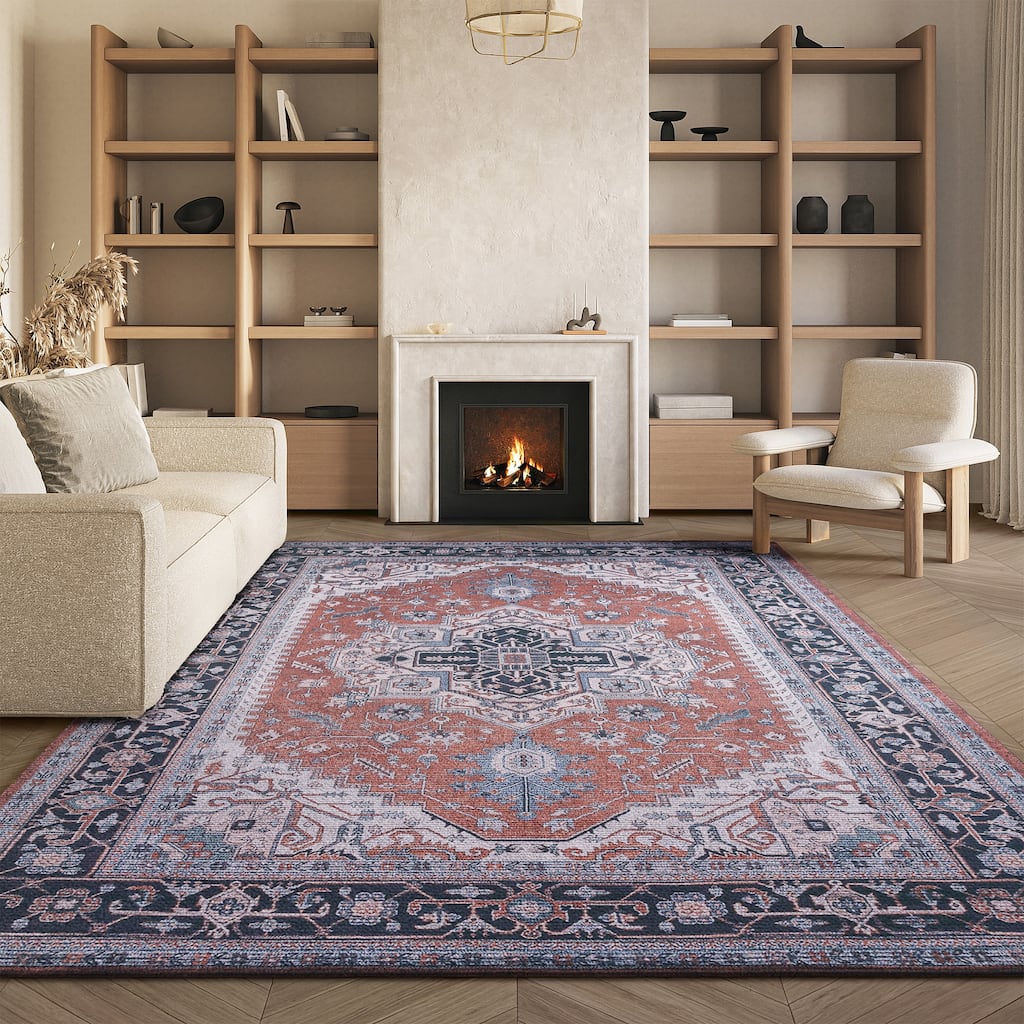 SAFAVIEH Tucson Machine Washable Slip Resistant Emmer Traditional Rug