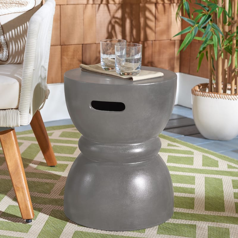 SAFAVIEH Haruki Concrete Indoor/ Outdoor Accent Table (Dark Grey) - 13.7" x 13.7" x 17.7"