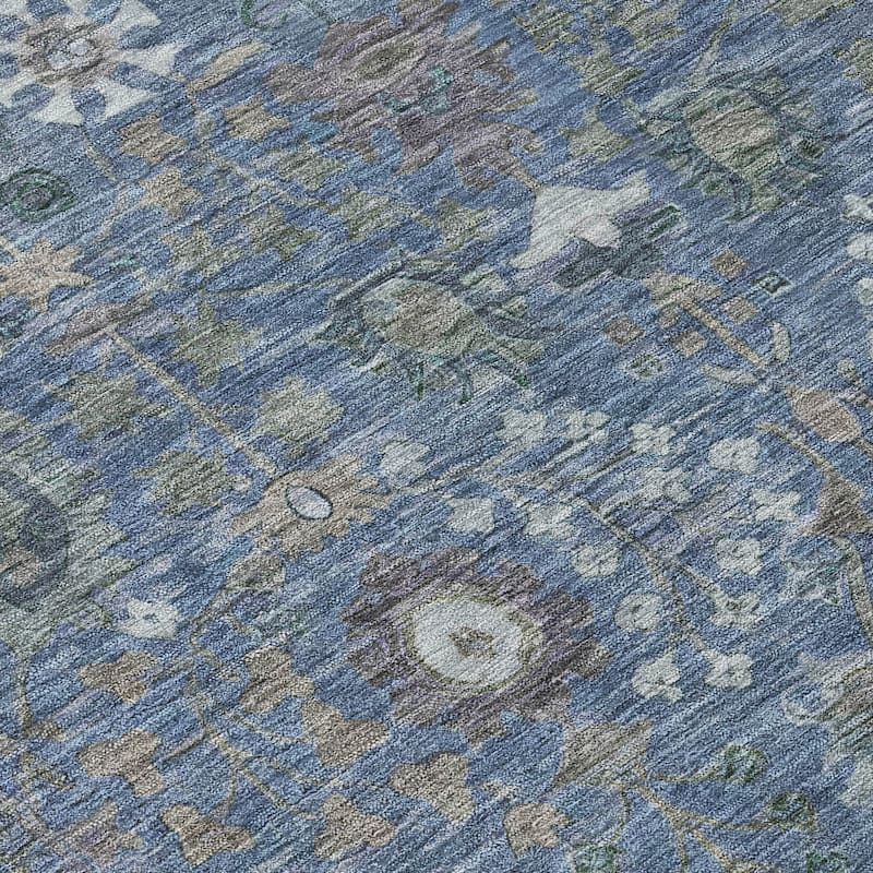 Machine Washable Indoor/ Outdoor Traditional Classic Chantille Rug