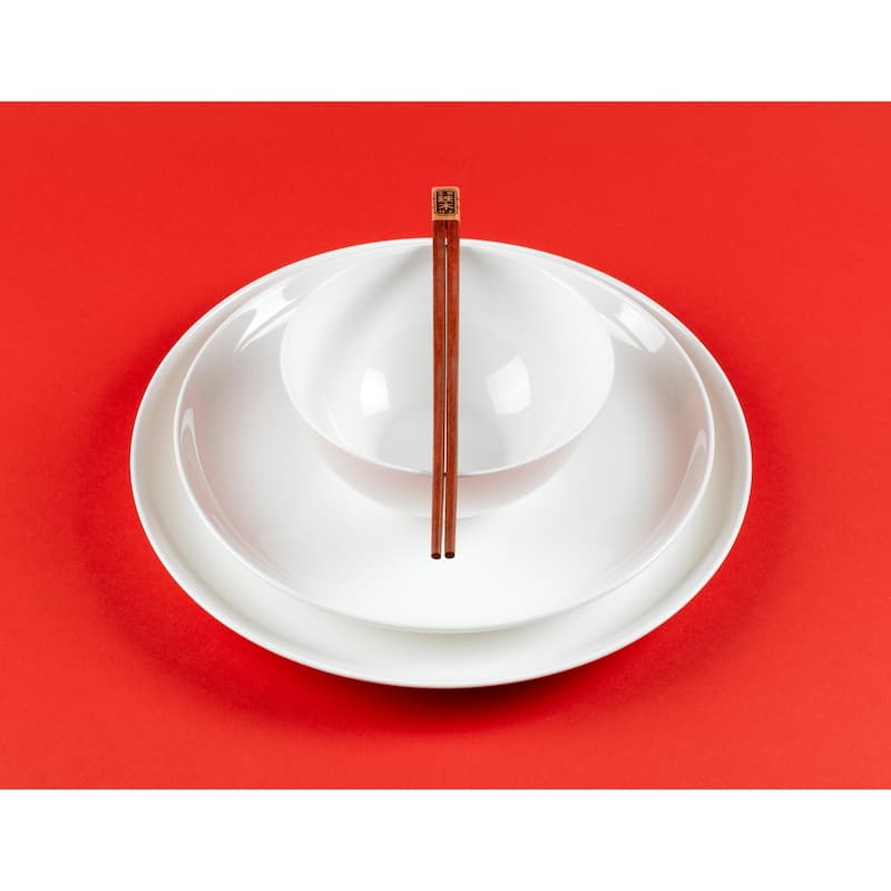 Red Vanilla Coupe Dinner Plates (Set of 4)