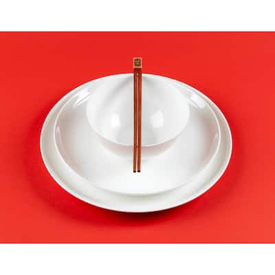 Red Vanilla Coupe Dinner Plates (Set of 4)