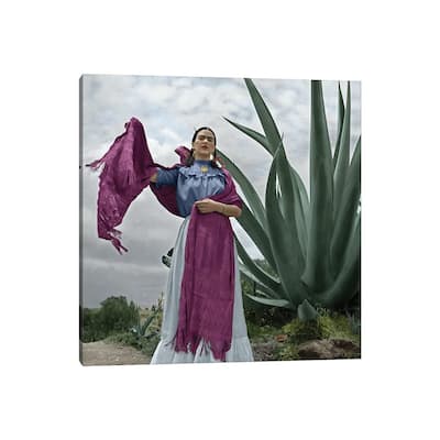 iCanvas "Frida Kahlo (1907-1954)" by Toni Frissell Canvas Print