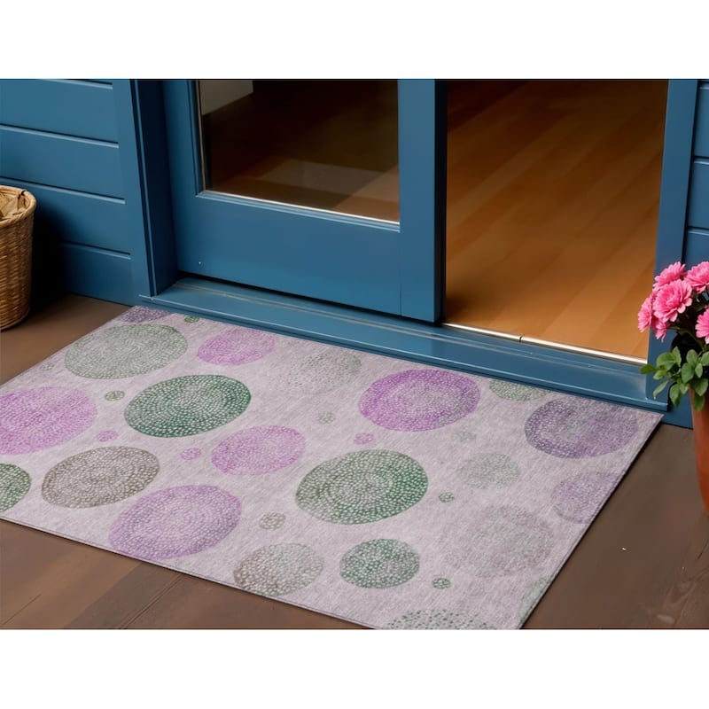 HomeRoots Geometric Transitional Rectangle Outdoor Rug - 3' x 5'