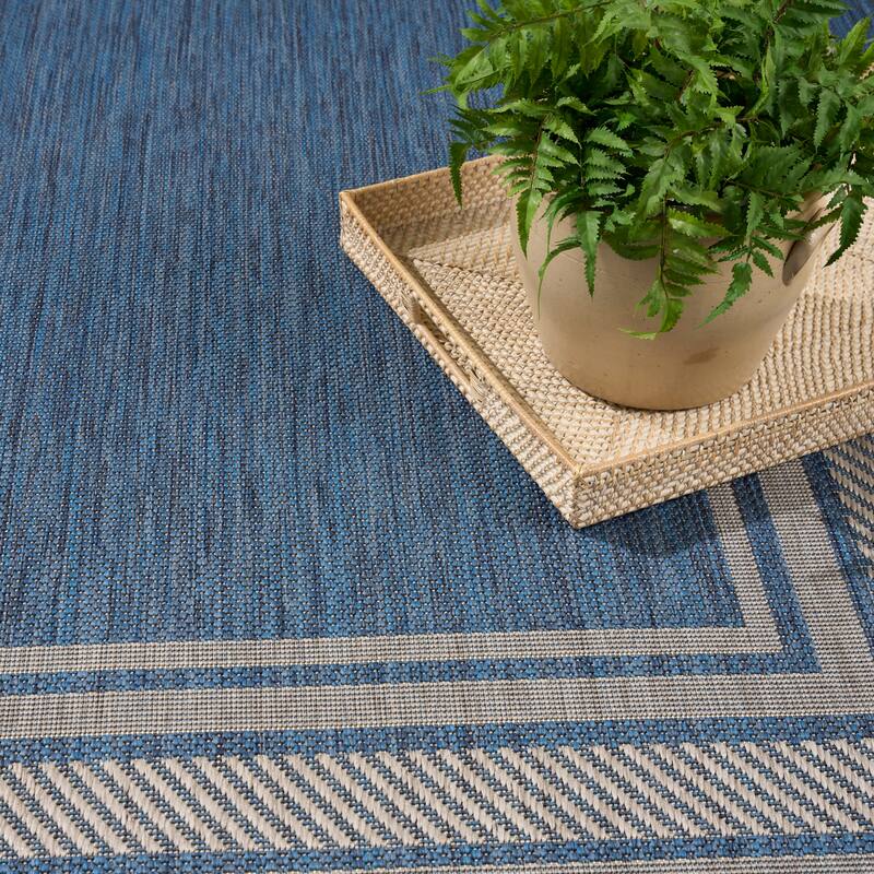Nourison Horizon Indoor/Outdoor Geometric Area Rug