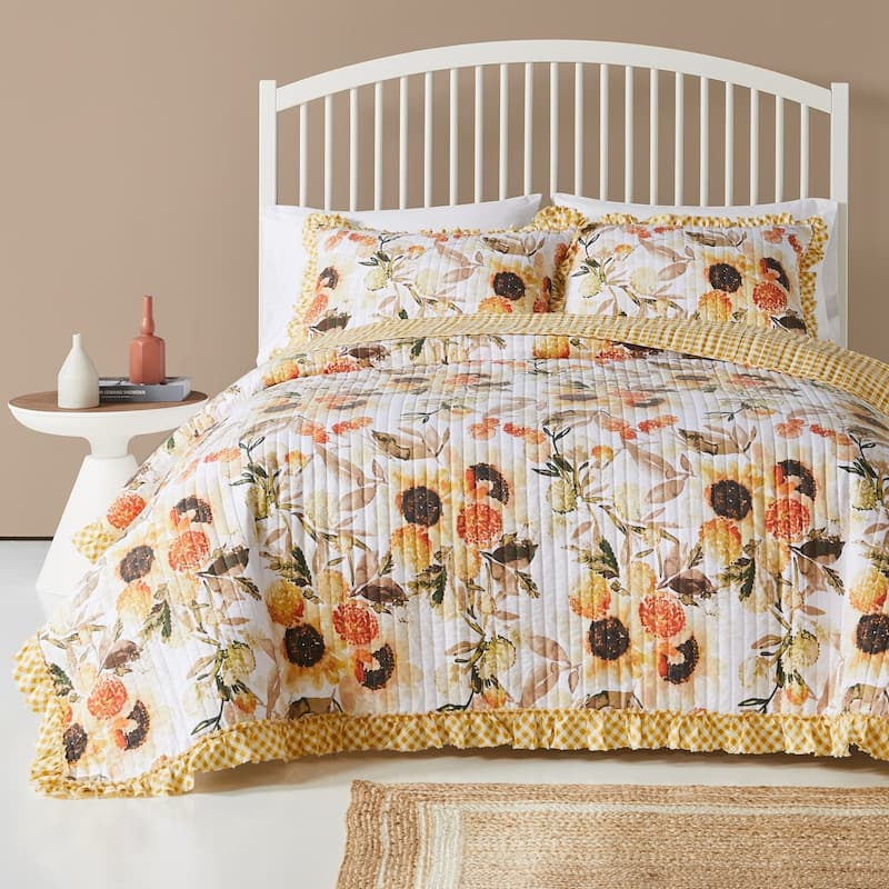 Greenland Home Fashions Somerset Ruffled Country Gingham Cotton Quilt Set