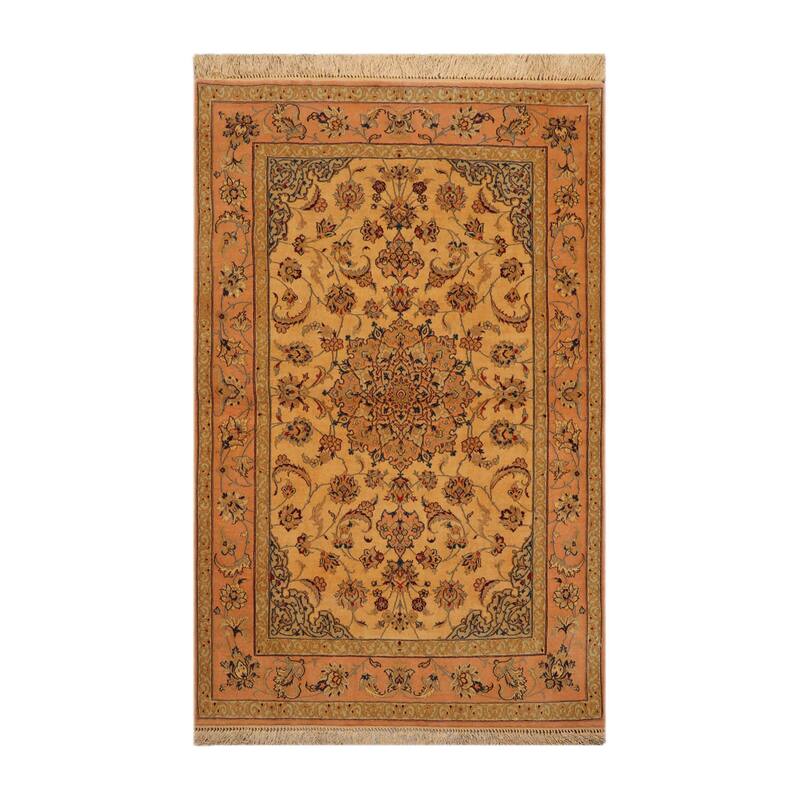 Hand Knotted Gold,Peach 100% Wool Traditional Oriental Area Rug - 3' 1'' x 5' 2''