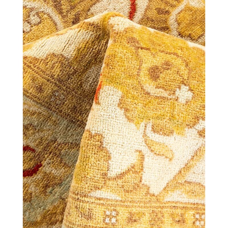 Overton Hand Knotted Wool Vintage Inspired Traditional Ottoman Ivory Area Rug - 4' 2" x 6' 3"