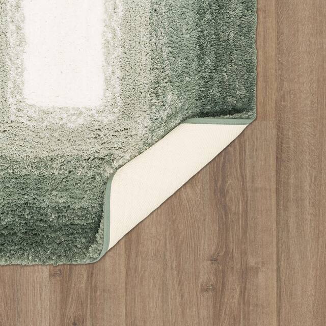 Mohawk Home Ombre Border Bath Rug