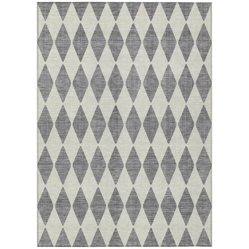 HomeRoots Geometric Transitional Rectangle Outdoor Rug