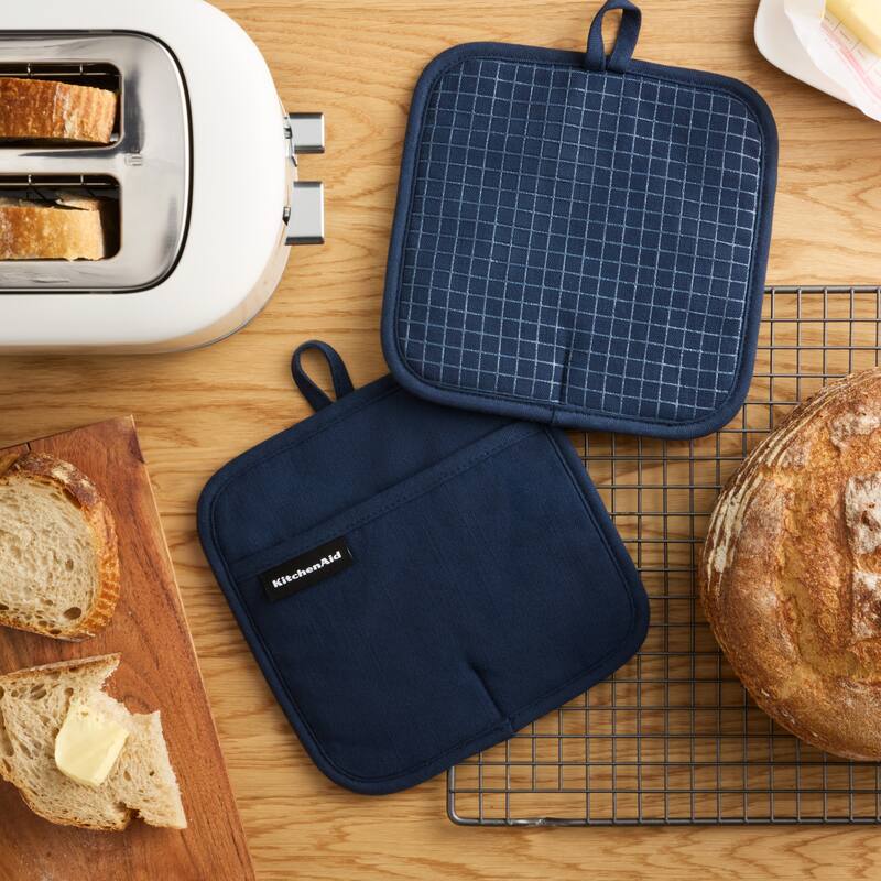 KITCHENAID Gourmet Series Gridlines Pot Holders 2-Pack Set, Heat Resistant up to 600°F, Soft Silicone Grip, Magnetic Cuff