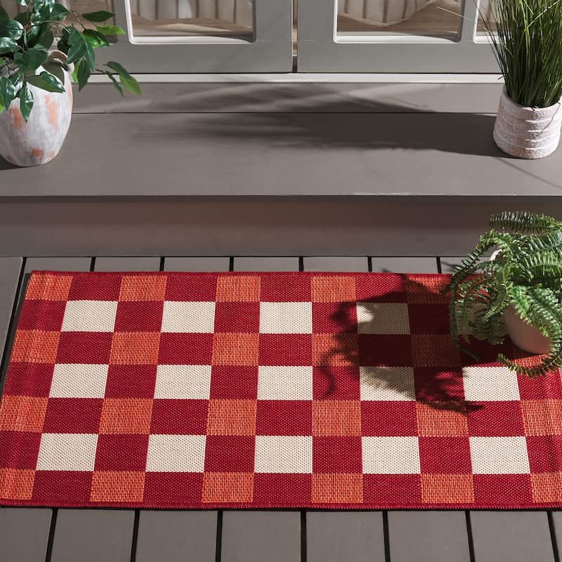 SAFAVIEH Courtyard Meryem Indoor/Outdoor Washable Backyard Patio Rug