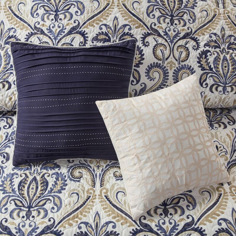 GDF Studio - Cali Reversible Paisley Quilt Set with Throw Pillows
