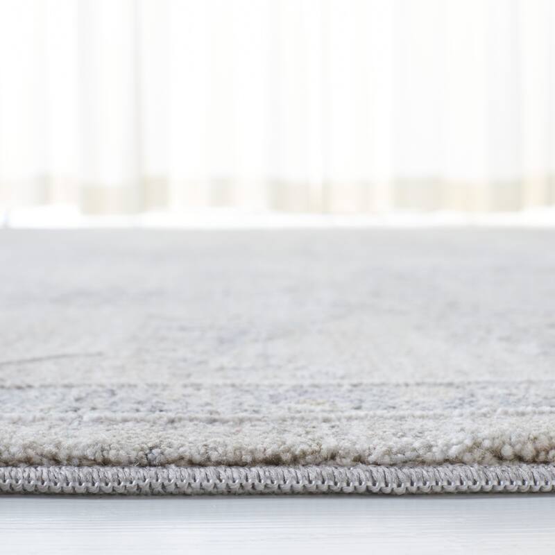 SAFAVIEH Culture Zaheda Transitional Rug