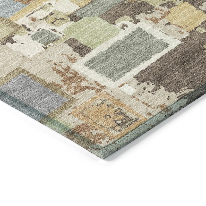 Machine Washable Indoor/ Outdoor Contemporary Geo Chantille Rug