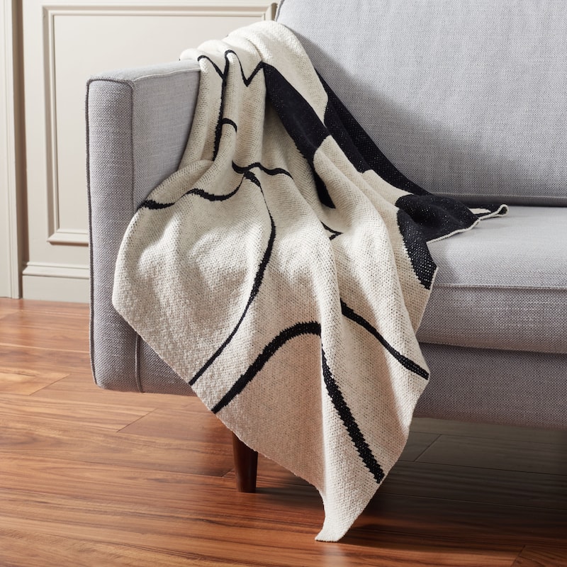 SAFAVIEH Home Cleon 50x60-inch Throw
