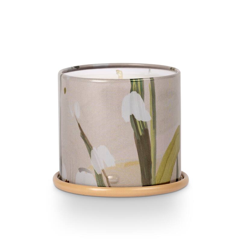 ILLUME Beautifully Done Isla Lily Candle