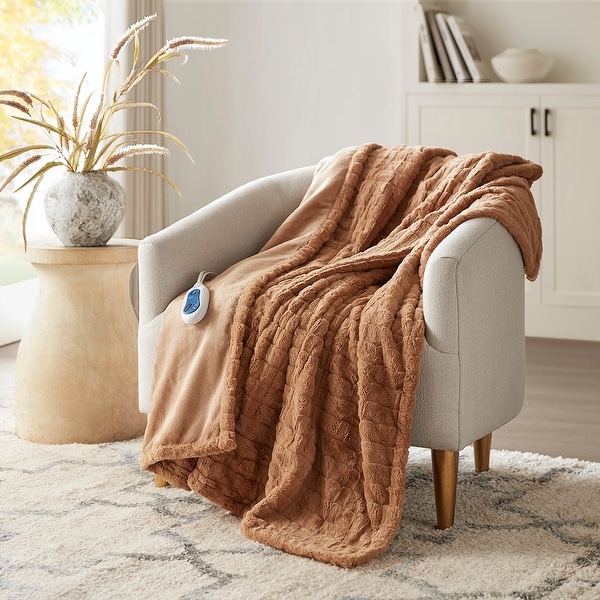 Beautyrest Marselle Oversized Faux Fur Heated Throw On Sale Bed Bath Beyond 17983538