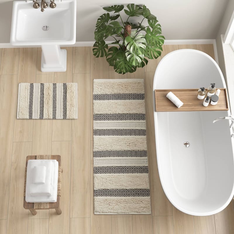 INK+IVY Asher Woven Texture Stripe Bath Rug - 20x32" - Black