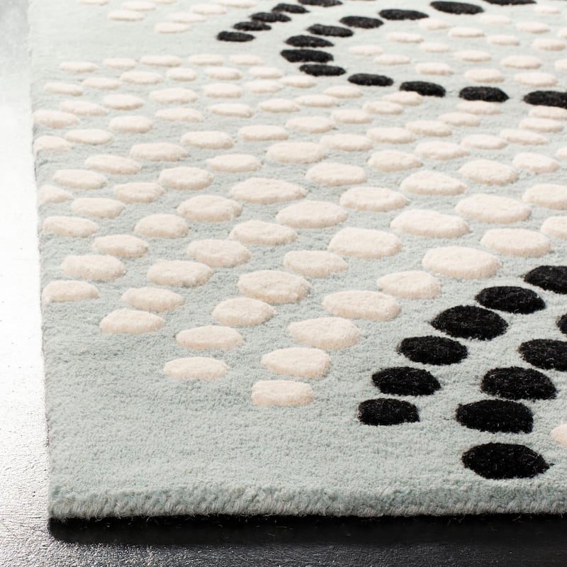SAFAVIEH Handmade Soho Burghilde Waves N.Z. Wool Rug