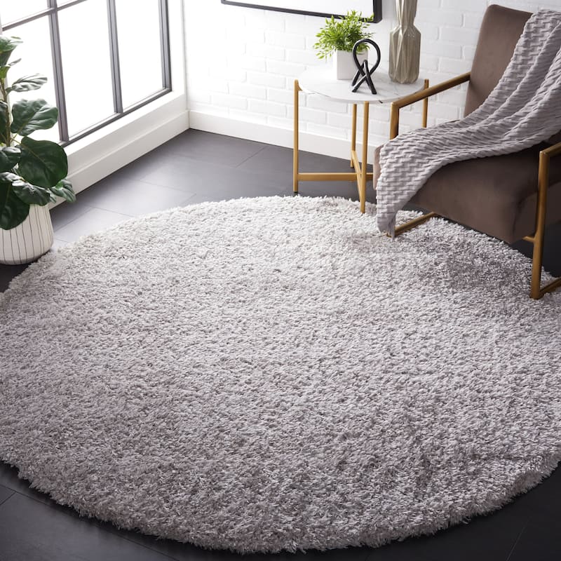SAFAVIEH Madrid Shag Soledad Solid 2-inch Thick Rug - 5'3" Round - Silver