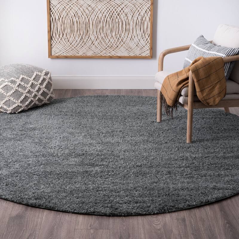 Sohni Shag Farmhouse Solid Color Indoor Area Rug