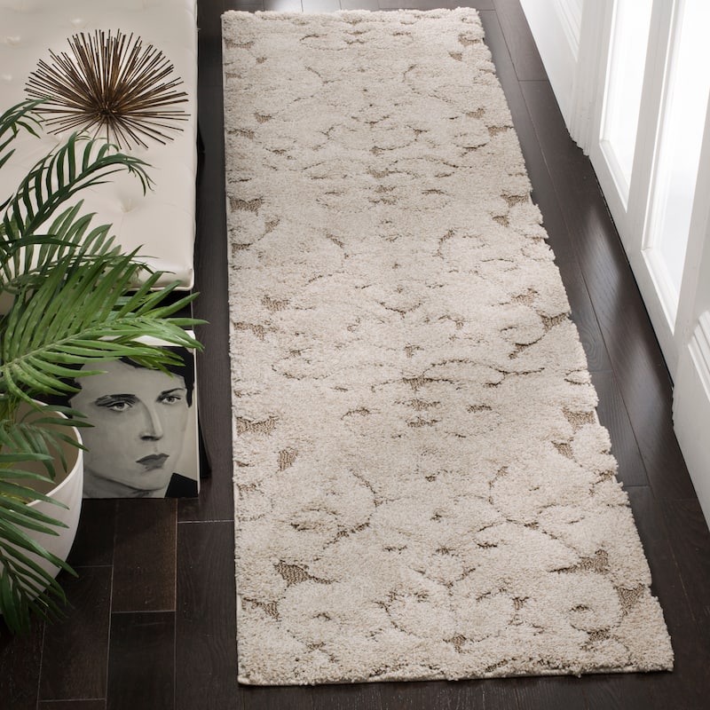 SAFAVIEH Florida Shag Valdemara Scroll Area 1.2-inch Thick Rug - 2'3" x 8' Runner - Cream/Beige - Runner