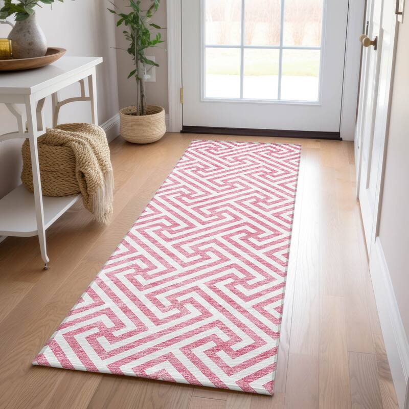 Machine Washable Indoor/ Outdoor Chantille Geo Modern Rug