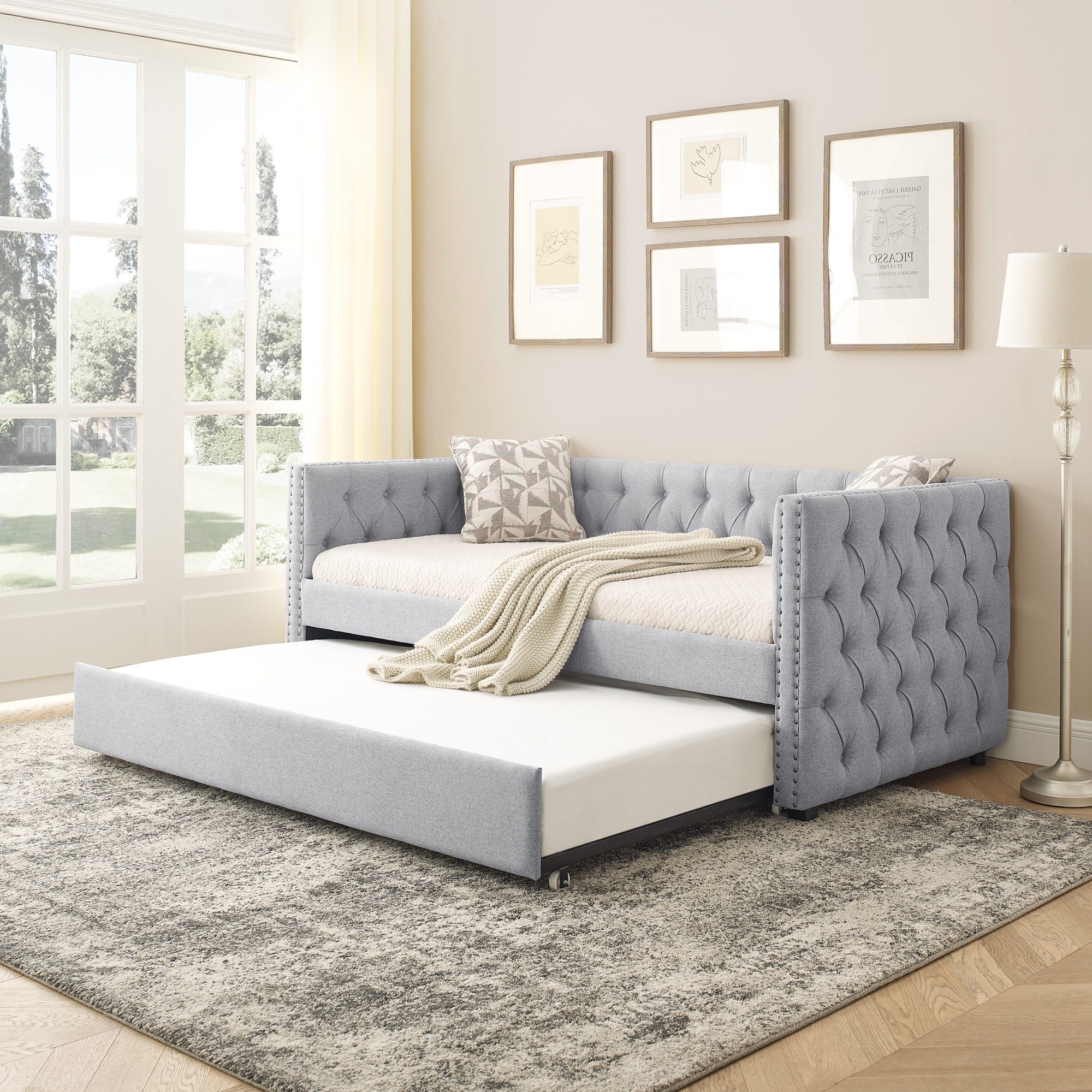 Tufted sales daybed full