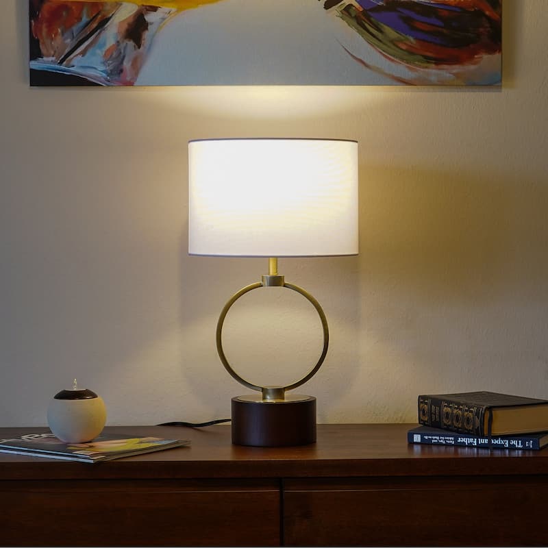 Nordic Home Creative Romantic Warm Metal Bedroom Table Lamp