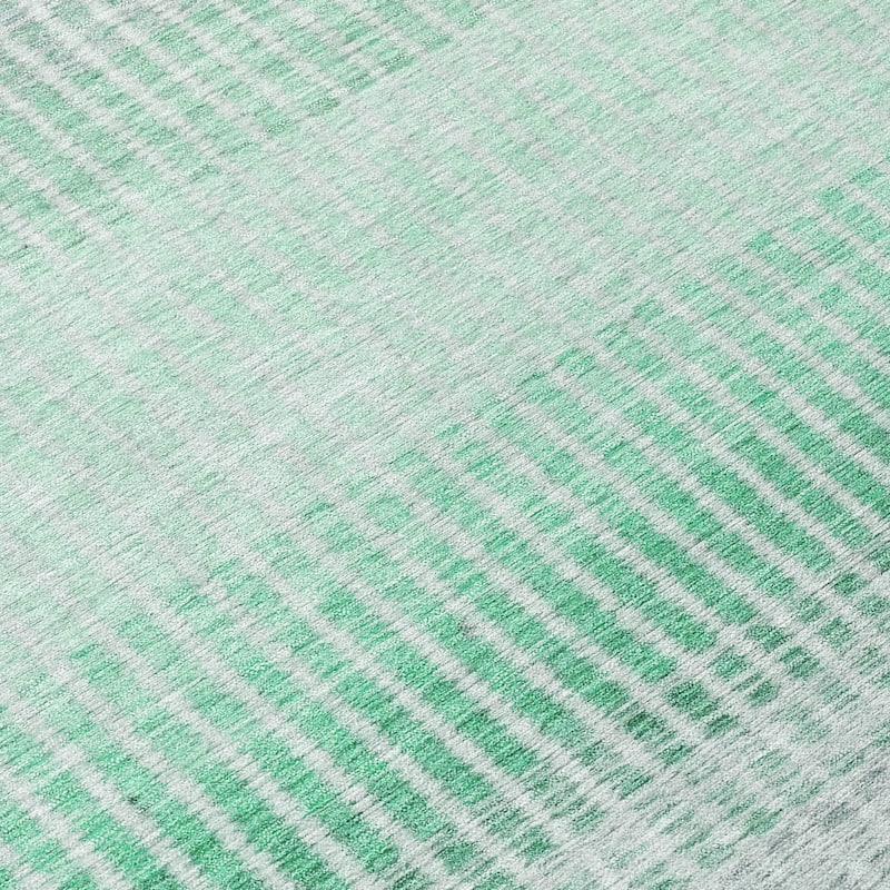 Machine Washable Indoor/ Outdoor Contemporary Stripes Chantille Rug