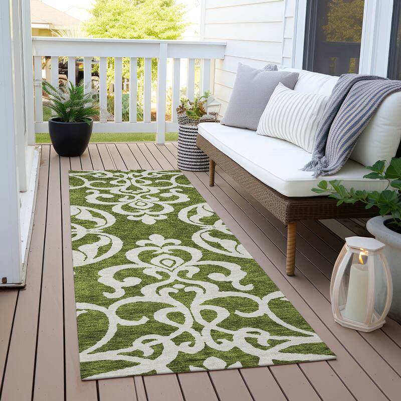 Machine Washable Indoor/ Outdoor Damask Glam Chantille Rug - Green - 2'3" x 7'6"