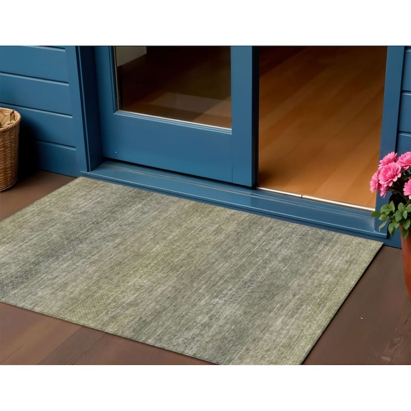 HomeRoots Geometric Transitional Rectangle Outdoor Rug - 3' x 5'
