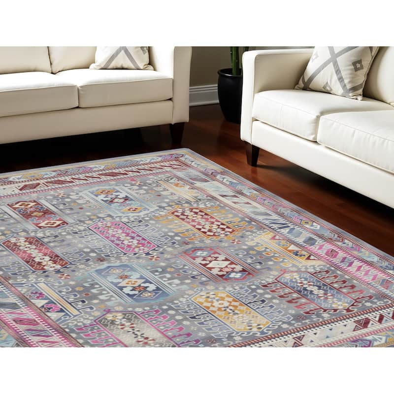 HomeRootsFloral Bohemian Rectangle Area Rug - 118' X '94' X '0.5 - 118' X '94' X '0.5 - Red/Ivory/Gray