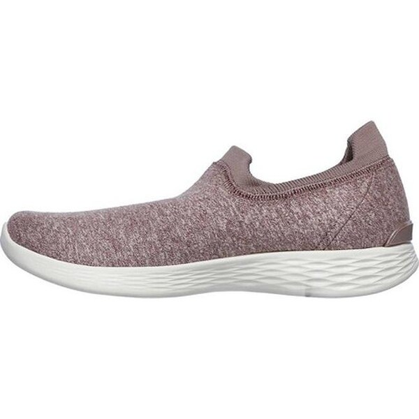 You define perfection skechers top