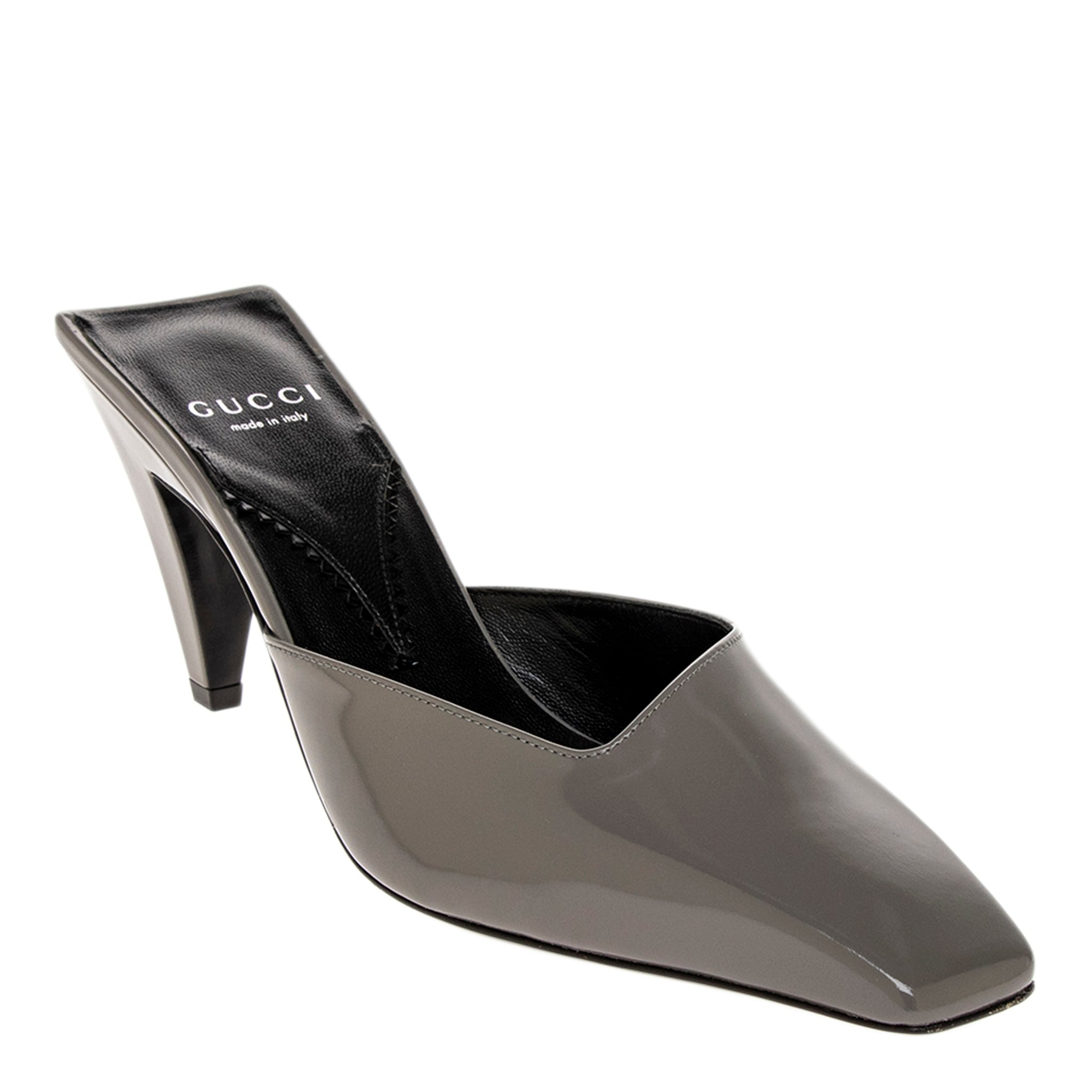 Gucci Interlocking G Stud Pump - Overstock - 42720660